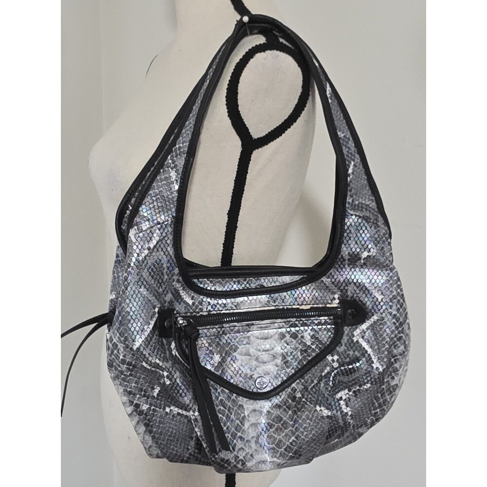 SIMPLY VERA Vera Wang Silver/Grey/Iridescent Snakeskin Hobo Shoulder HandBag EUC